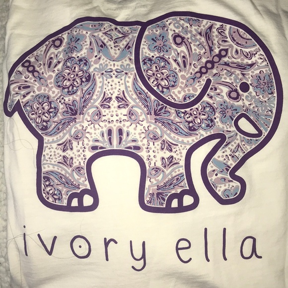 Authentic IvoryElla T-shirt - Picture 1 of 4
